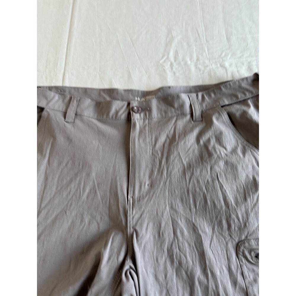 Huk Shorts Mens 2XL Gray Cargo Next Level Performance Stretch Fishing Adjustable - Picture 4 of 12